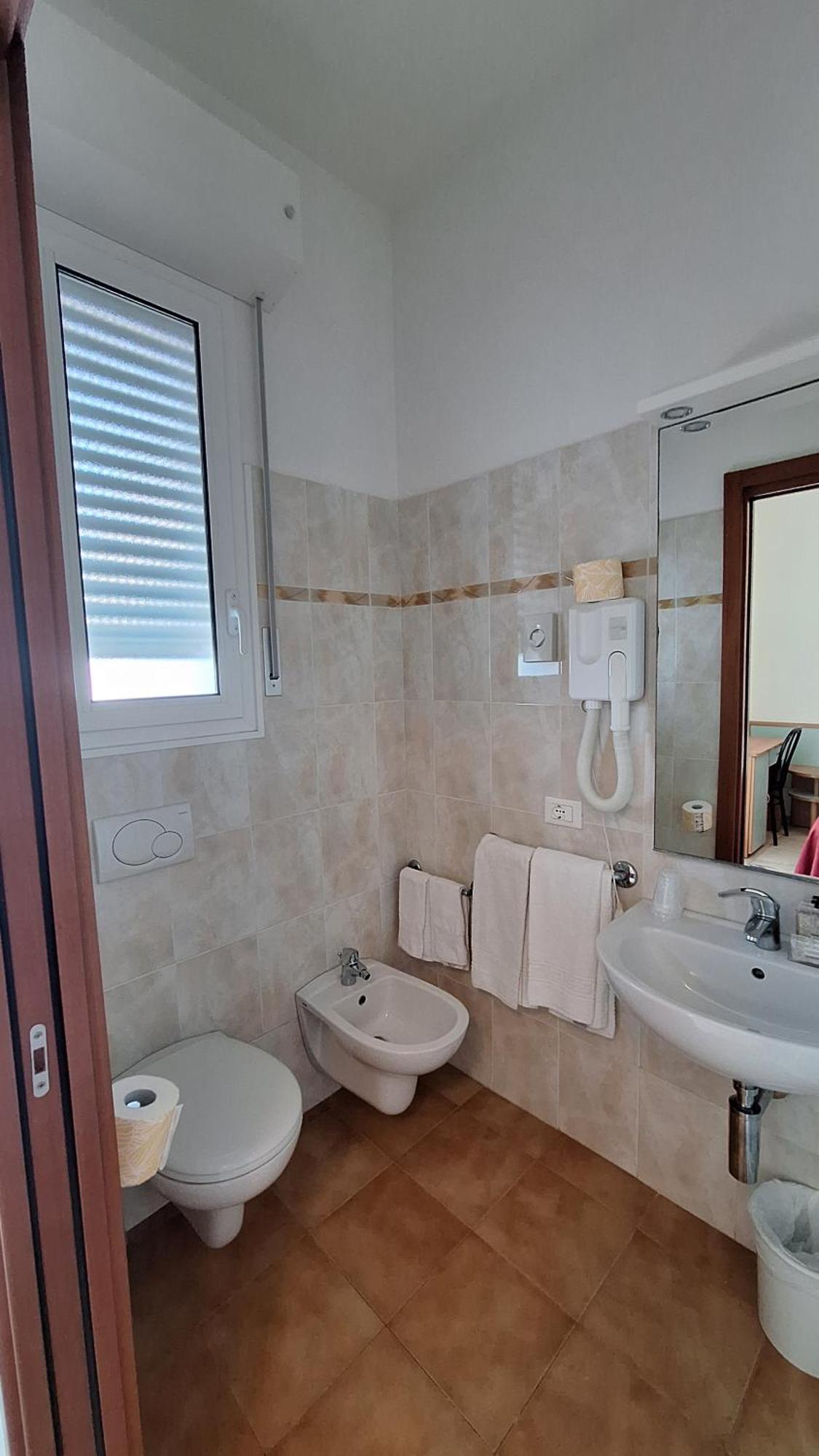 Hotel Massimo Cervia Exterior photo