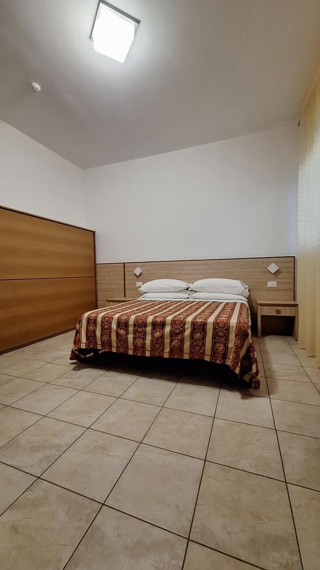 Hotel Massimo Cervia Exterior photo