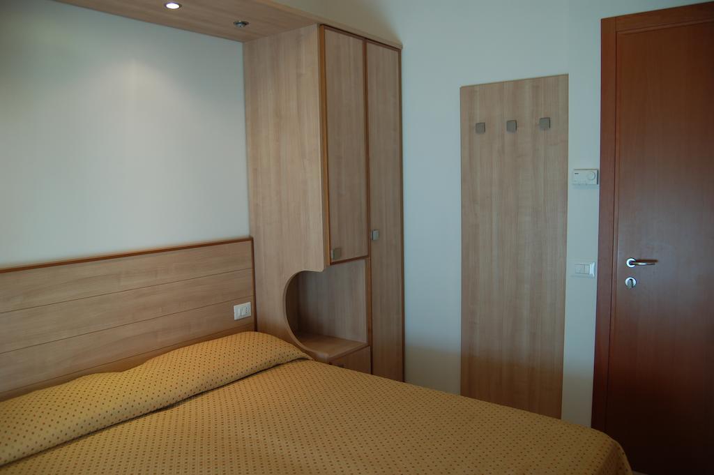 Hotel Massimo Cervia Room photo
